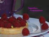 Tartelette framboise saveur tonka et eclat pistache