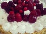 Gourmandises Pistache et sa Chantilly Coco aux Fruits Rouges