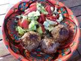 Boulettes au chorizo accompagnées d’une salade de poivrons pour un pique-nique original