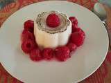 Entremets aux noisettes vanille framboises