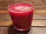 Jus detox aux agrumes, chou et betteraves