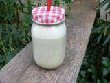 Partez en Orient avec ce milk-shake banane dattes