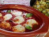 Roulés de poulet à la poitrine fumée et à la tomate