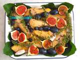 Poulet en Feuilles de Figuier, Figues, Quetsches, Raisin Muscat