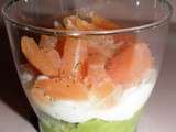 Verrine avocat, boursin, saumon