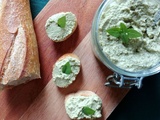 Pistounade : tartinade apéro aux olives, amandes et basilic