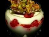 Mousse chocolat blanc – framboises et Croquant aux pistaches