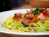 Spaguetti à la crème de persil et tomates cerises