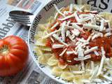 Farfalle tomates, fèves et ricotta salée