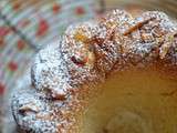 Kouglof aux écorces de citron confit et amandes en bâtonnets