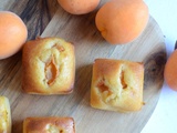 Petits gâteaux au skyr et abricots