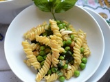 Salade tiède de pâtes petits pois courgette menthe #végétarien