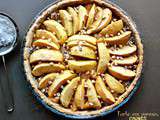 Tarte aux coings, pommes et noisettes