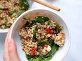 Detox // Salade de quinoa aux pousses d’épinard, grenade, feta, raisins – Quinoa salad with baby spinach, pomegranate, feta & grapes