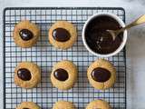 Thumbprint Cookies de Noël & Caramel au Chocolat