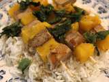 Brochettes de tofu fumé, butternut et menthe