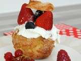 Choux chantilly et fruits rouges