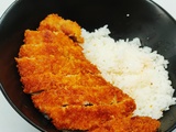 Tonkatsu/donkasu (escalope de porc panée japonaise/coréenne)