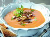 Crème de Butternut aux Noisettes et Pignons de Pins