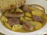 Dublin Coddle ou marmite de Dublin. Cuisine irlandaise