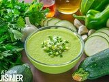 Gaspacho de courgette. Une version différente et rafraîchissante du célèbre gaspacho