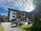 Séjour enchanteur à l’Hôtel Der Berghof à Lech en Autriche