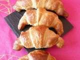 Croissants aux chocolat a la pâte feuilletée