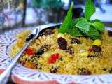 Couscous au curcuma et aux fruits secs