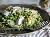 Salade ravioles, petit pois, chèvre & pignons de pin