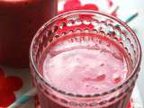 Smoothie fraise, banane et graines de chia