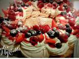 Pavlova aux fruits rouges