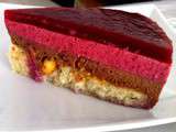 Entremet fruits rouges et chocolat au lait