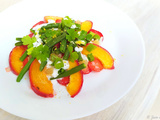 Ceviche de fraises, haricots verts et nectarine au lait de coco