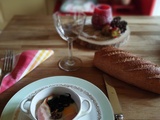 Oeufs cocotte au lard et aux champignons
