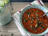 Soupe de lentilles corail à la tomate , lait de coco et curry