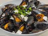 Moules aux cèpes, chorizo et fêta