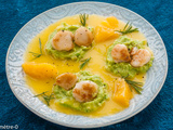 Noix saint jacques aux avocats et oranges