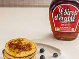 Pancakes aux myrtilles et sirop d'érable