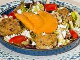 Polpettine de quinoa et haricots, salade de crudités et melon