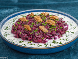 Salade de betteraves rouges aux noix et à la sauce fêta