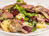 Salade de pommes de terre aux betteraves et confit de canard