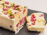 Semifreddo aux framboises et aux fruits secs