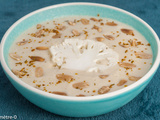 Velouté de chou fleur au lait de cajou et cacahuètes