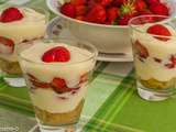 Verrine rhubarbe fraises, sauce gingembre