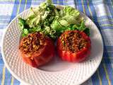 Tomates farcies au deux quinoa et oléagineux