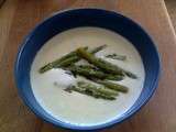 Velouté d’asperges à la ciboulette régime