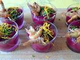 Verrines de gaspacho de betteraves et crevettes grises comme une tapas