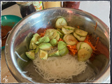 Salade asiatique au vermicelles de haricots mungo