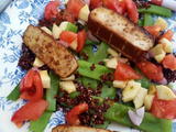 Salade de tofu fumé aux légumes croquants