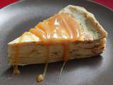 Gâteau de crêpes aux pommes et caramel beurre salé